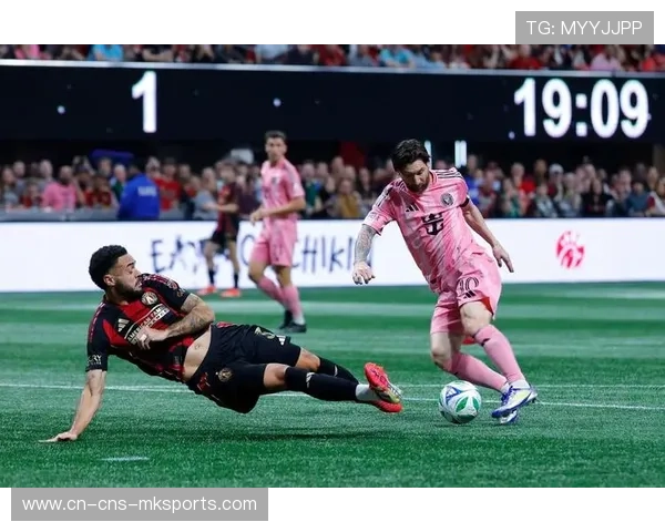 梅西2射1传创纪录，迈阿密国际4-0大胜亚特兰大联